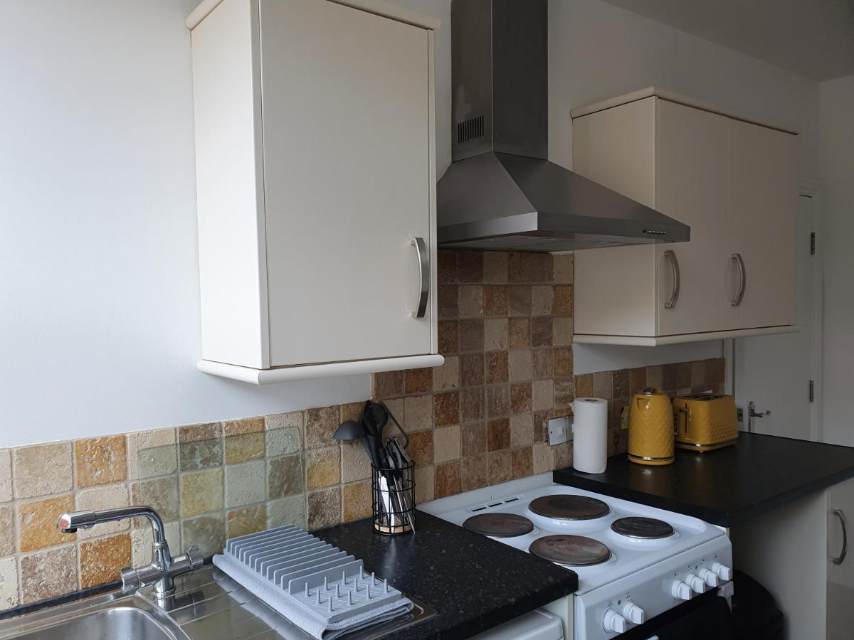 One Bed Apartment With Sofa Bed Llandudno Bagian luar foto